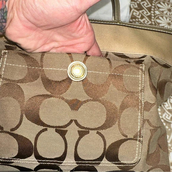 COACH TOTE M0726-11692 SIGNATURE PRINT CANVAS HAND BAG PURSE TAN DUST BAG - Picture 8 of 14